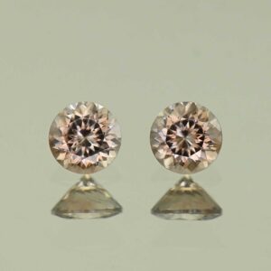 MochaZircon round pair 4.5mm 1.04cts N zn3882
