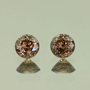 MochaZircon round pair 5.5mm 2.00cts N zn3898