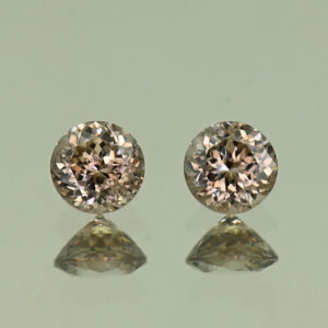 MochaZircon round pair 5.5mm 2.05cts N zn3897