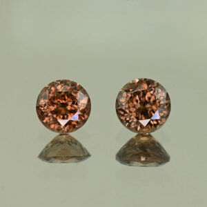 MochaZircon round pair 6.0mm 2.55cts N zn3895