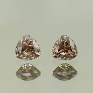 MochaZircon trill pair 4.5mm 1.08cts N zn3909