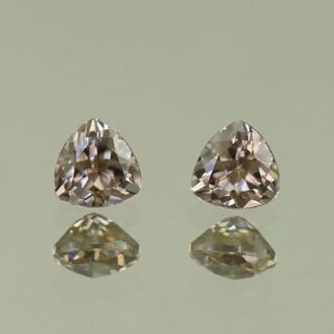 MochaZircon trill pair 5.0mm 1.55cts N zn3862