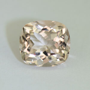 Morganite cush 8.5x7.8mm 2.16cts N me297