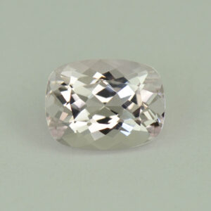 Morganite cush 9.1x7.0mm 1.93cts H me343