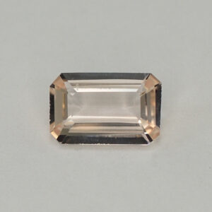 Morganite eme cut 7.3x4.6mm 0.70cts N me241