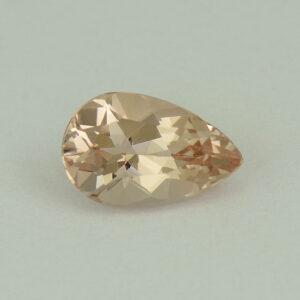 Morganite pear 8.0x5.1mm 0.77cts H me318 SOLD