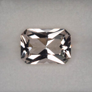 Morganite radiant 10.2x7.2mm 2.32cts H me255 crop SOLD