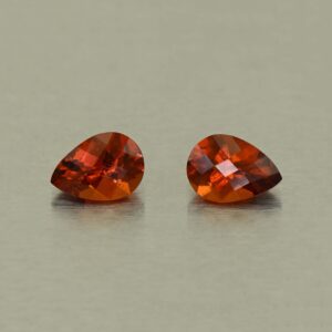 OrangeGrossular ch pear pair 7.0x5.0mm 1.63cts N og223