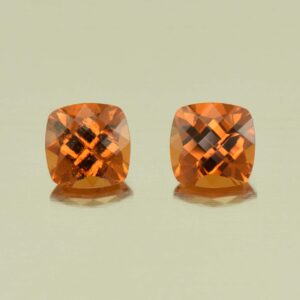 OrangeGrossular ch sq cush pair 5.0mm 1.30cts N og195