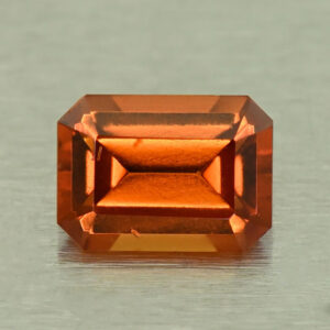 OrangeGrossular eme cut 5.7x4.1mm 0.59cts N og255