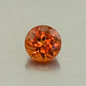 OrangeGrossular round 5.4mm 0.79cts N og443