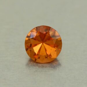 OrangeGrossular round 5.6mm 0.79cts N og445