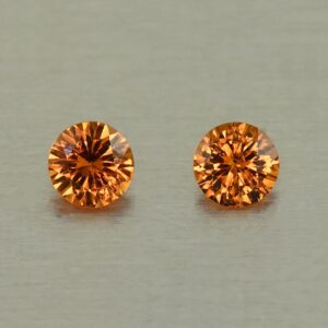 OrangeGrossular round pair 4.0mm 0.56cts N og185