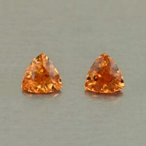 OrangeGrossular trill pair 3.8mm 0.35cts N og248