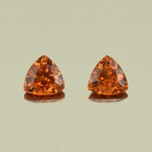 OrangeGrossular trill pair 5.3mm 1.08ts N og194