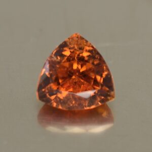 OrangeGrossular trillion 6.9mm 1.54cts og125
