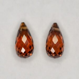 OrangeZircon briolette pair 8.0x4.0mm 2.87cts N a zn2847