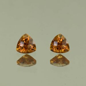OrangeZircon ch trill pair 5.0mm 1.36cts N zn4156