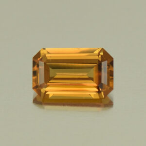 OrangeZircon eme cut 6.5x4.1mm 0.90cts N zn5360