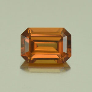 OrangeZircon eme cut 8.1x5.7mm 2.12cts N zn5355