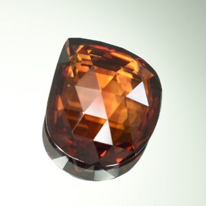 OrangeZircon freeform rose cut 17.4x16.0mm 14.83cts zn1626