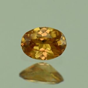 OrangeZircon oval 4.9x3.6mm 0.37cts N zn7491