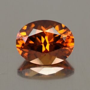 OrangeZircon oval 9.0x7.0mm 3.05cts N zn2802