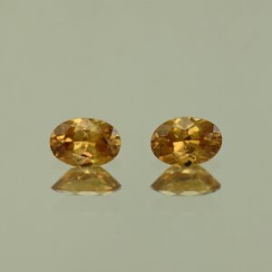 OrangeZircon oval pair 6.5x4.5mm 1.70cts N zn3256