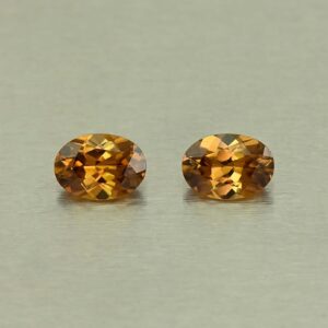 OrangeZircon oval pair 7.0x5.0mm 2.27cts N zn4203