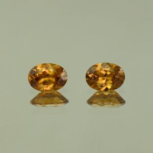 OrangeZircon oval pair 7.5x5.5mm 2.82cts N zn4213