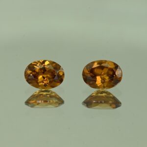 OrangeZircon oval pair 7.5x5.5mm 2.89cts N zn4209