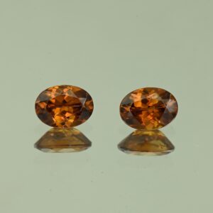 OrangeZircon oval pair 7.5x5.5mm 2.93cts N zn4208
