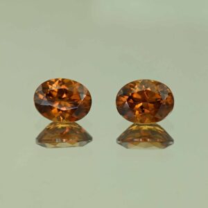 OrangeZircon oval pair 8.5x6.5mm 4.67cts N zn4221