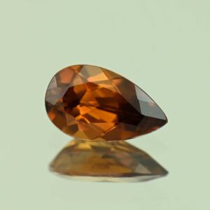 OrangeZircon pear 10.2x6.1mm 2.21cts N zn7498