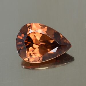 OrangeZircon pear 10.7x7.5mm 3.30cs N zn3573