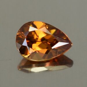 OrangeZircon pear 7.1x5.0mm 1.12cts N zn2805