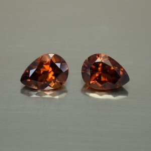 OrangeZircon pearshape pair 11.1x8.0mm 8.53cts N zn465