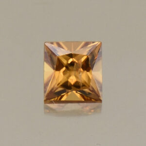 OrangeZircon princess 3.9mm 0.41cts N zn4858