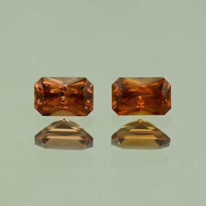 OrangeZircon rad pair 6.0x4.0mm 1.70cts N zn7153