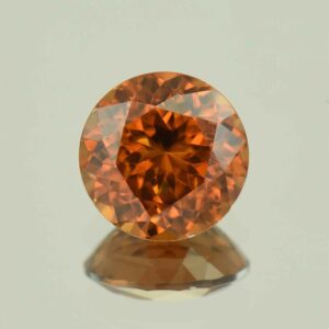 OrangeZircon round 10.0mm 5.75cts N zn6559