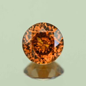 OrangeZircon round 7.7mm 2.36cts N zn7504