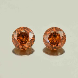 OrangeZircon round pair 11.0mm 13.56cts N zn6591 scaled 1