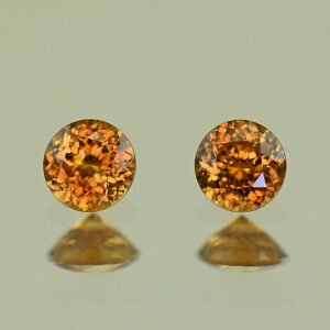 OrangeZircon round pair 4.5mm 1.06cts N zn7827