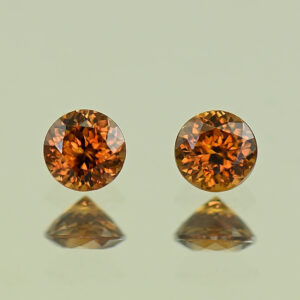 OrangeZircon round pair 4.5mm 1.11cts N zn7828