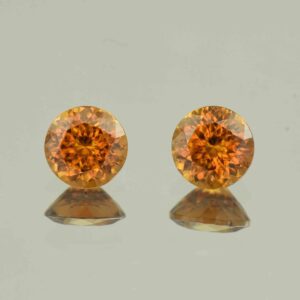 OrangeZircon round pair 6.5mm 3.10cts N zn6566