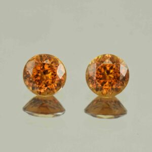 OrangeZircon round pair 6.5mm 3.20cts N zn6569