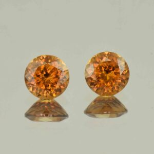 OrangeZircon round pair 7.0mm 3.95cts N zn6579