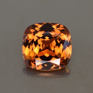OrangeZircon sq cush 9.5mm 5.03cts zn872