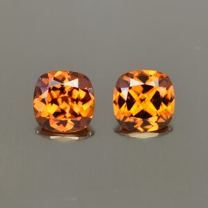OrangeZircon sq cush pair 7.6mm 5.00cts N zn766