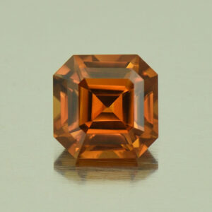 OrangeZircon sq eme cut 5.5mm 1.27cts N zn5338